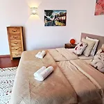 Villa Charming Villa, Algarve With Private Pool, Sea Views And Walk To