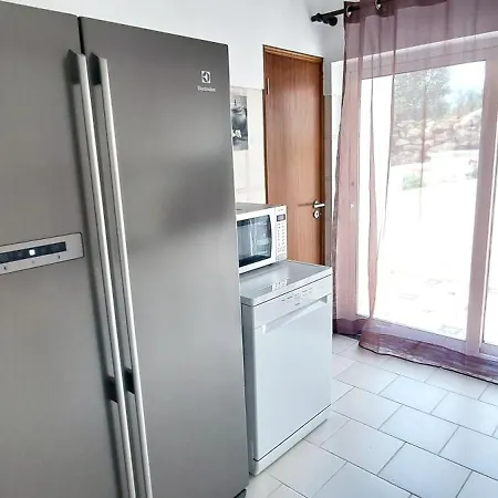 Charming Villa, Algarve With Private Pool, Sea Views And Walk To ヴィラ カルヴォエイロ