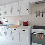 Charming Villa, Algarve With Private Pool, Sea Views And Walk To カルヴォエイロ